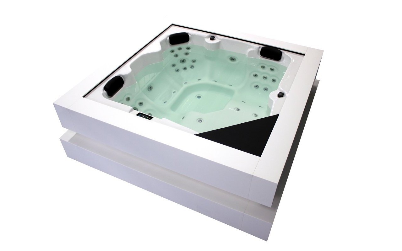 Aquatica Tessera 2 Outdoor Hot Tub 02 (web)