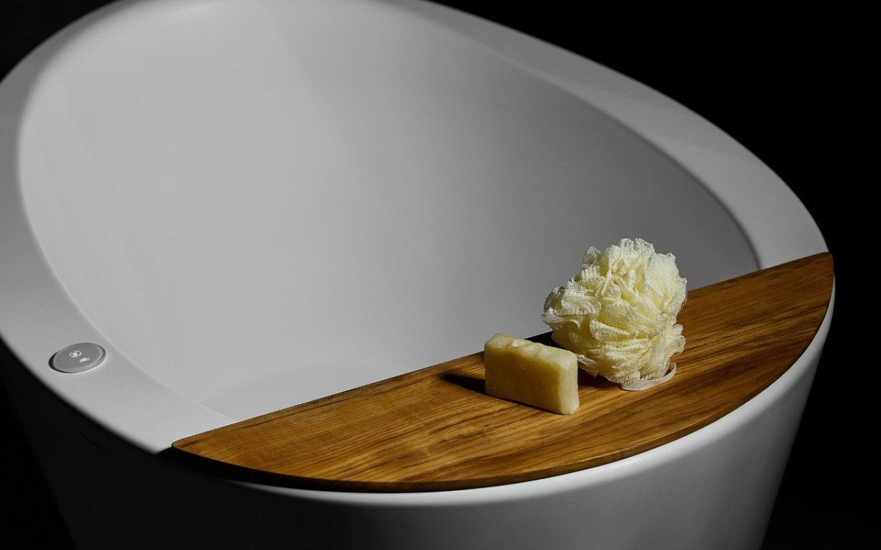 Vassoio per vasca da bagno impermeabile in teak True Ofuro di Aquatica picture № 0