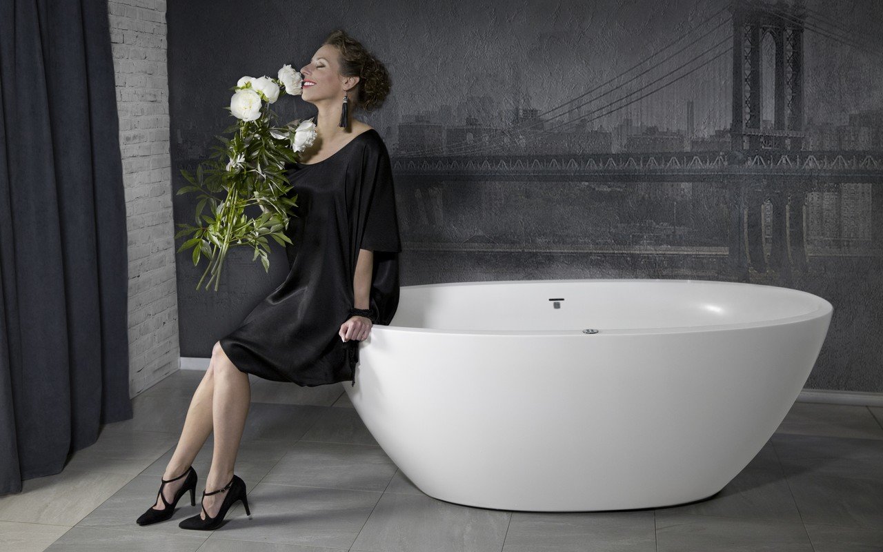 Sensuality mini f wht relax freestanding solid surface bathtub 15 1 (web)