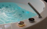 Aquatica Multiplex E Electronic Bath filler with thermostatic valve and hand shower (4)
