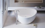 Aquatica Trinity Wht Freestanding Light Weight Stone Bathtub 05 (web)