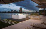 Aquatica Vibe Freestanding Spa With Maridur Composite Panels02