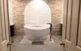 Miami usa aquatica purescape 171 mini freestanding cast stone bathtub (web)