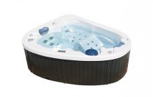 Aquatica Pearl Outdoor Hot Tub 01 1 (web)
